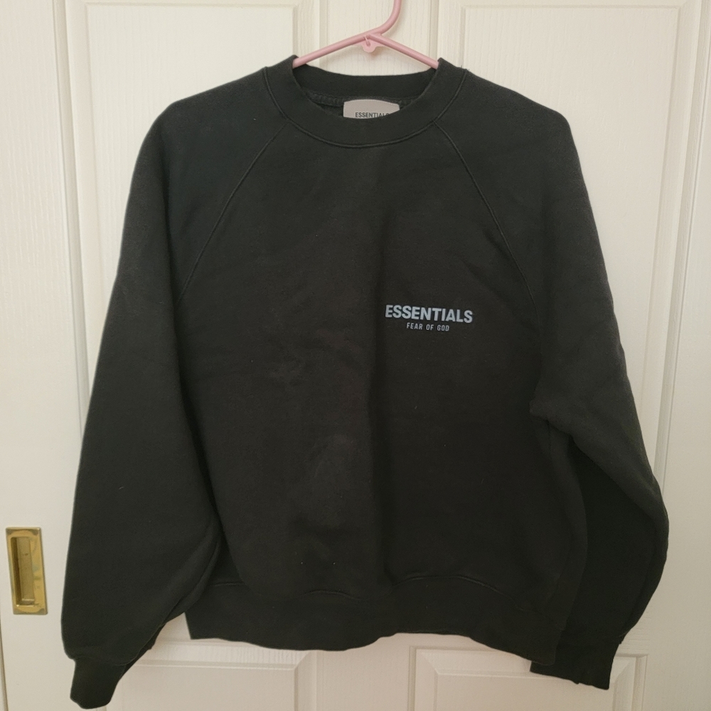 FEAR OF GOD ESSENTIALS Crew Neck